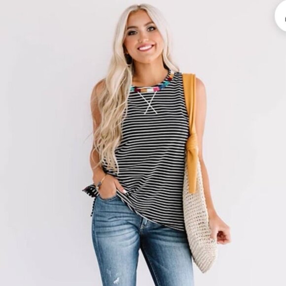 Savanna Jane Sunny in Calabasas Stripe Top - Picture 1 of 4